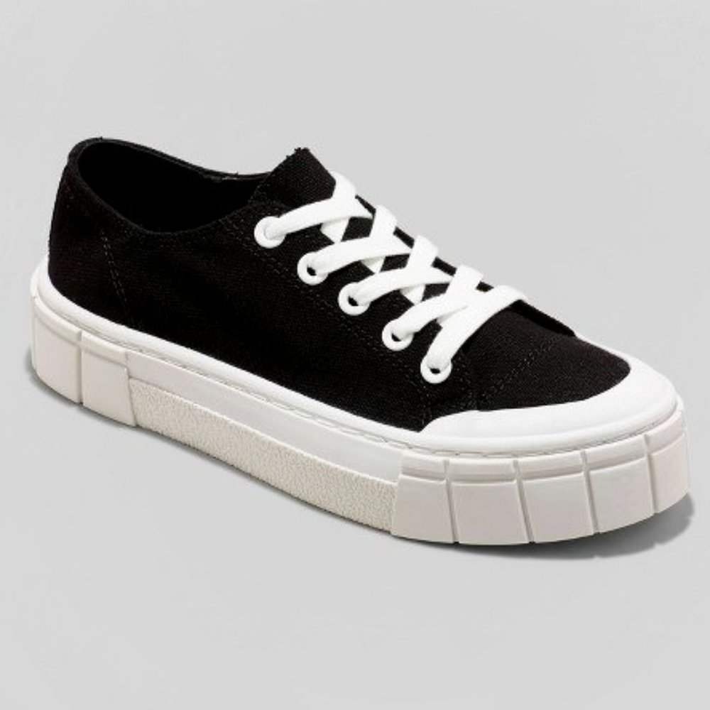 Mad Love Women’s Fran Black Platform Casual Lace-Up Canvas Sneaker Shoes Size 10